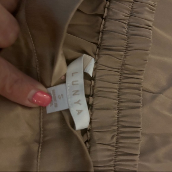 Luyna silk pajamas small never worn out - Picture 6 of 8